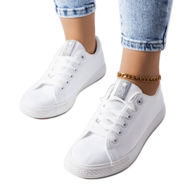 Evento Tênis clássico branco Ancelote