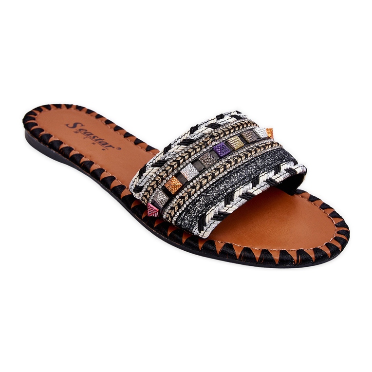 Chinelos femininos pretos com enfeites Bellisa