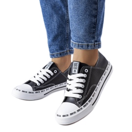 Tênis preto com aberturas Big Star FF274023