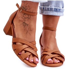 PS1 Sandália Camel Camelia confortável com salto baixo castanho