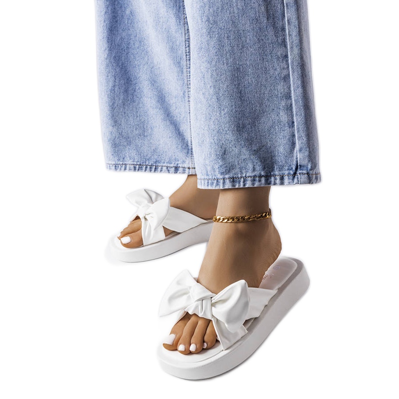 Sandália plataforma branca com laço Edvard branco