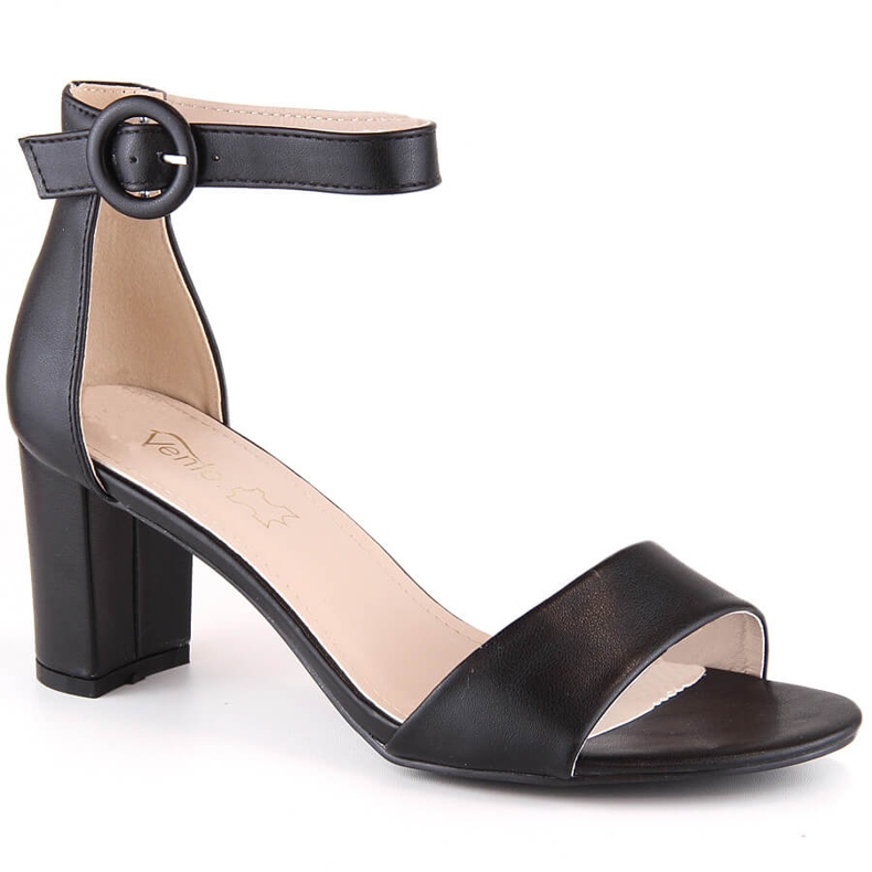 Sandália feminina preta no posteVento 1617 preto