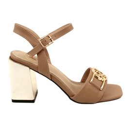 Filippo Sandálias femininas em um poste de ouro com um ornamento DS4502 Beige bege