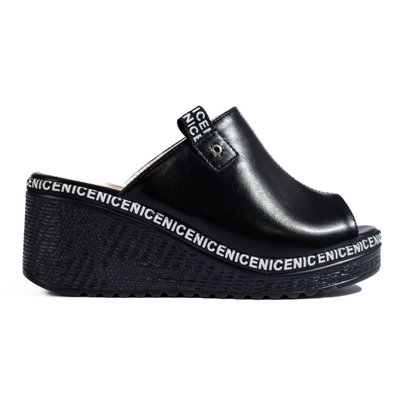 Chinelos de cunha Shelovet pretos de mulher