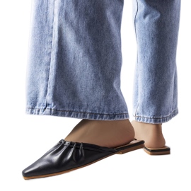 Sandália preta com bico fino, Aasiaat preto