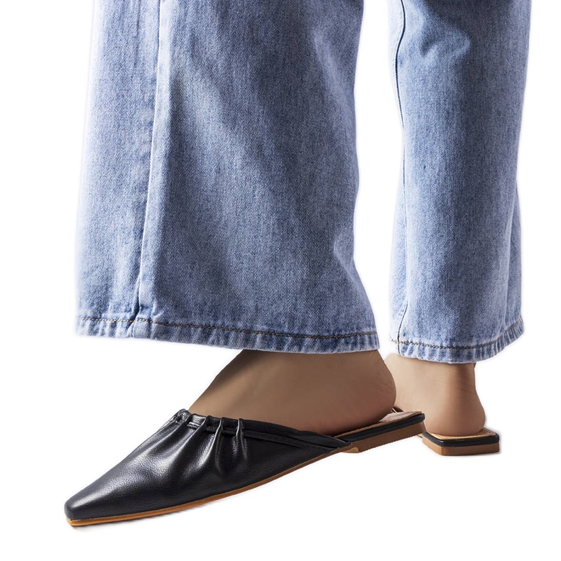 Sandália preta com bico fino, Aasiaat preto