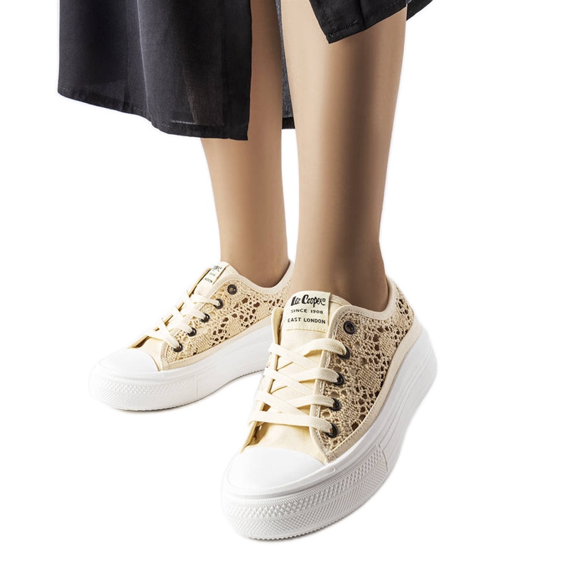 Tênis Lee Cooper LCW23-44-1620 bege vazado