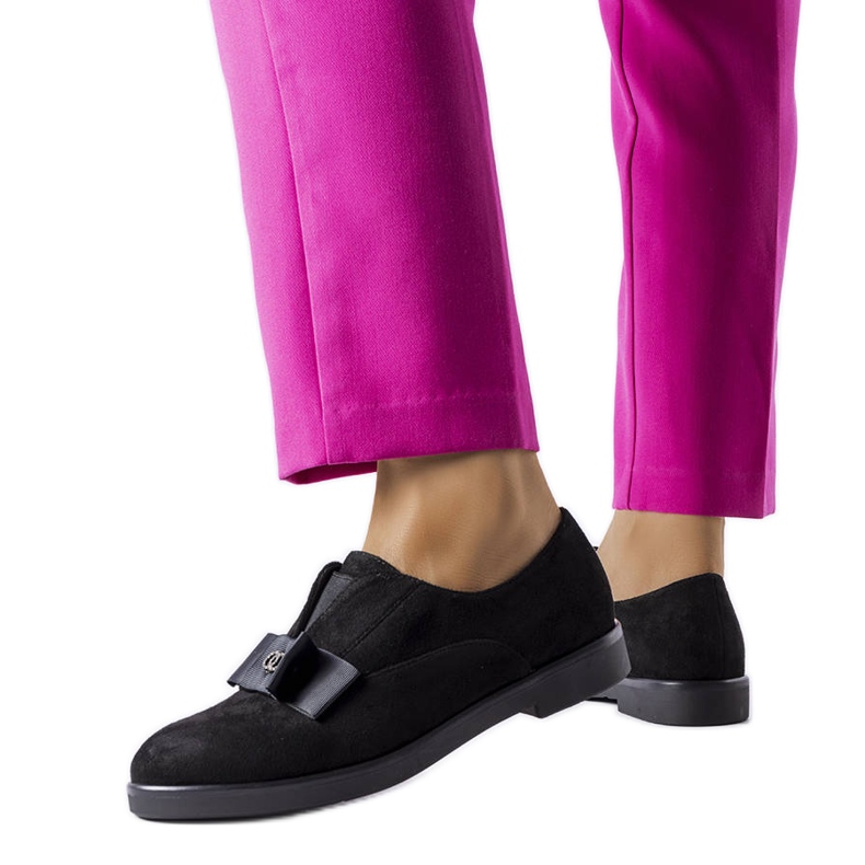 Sapatos sem cadarço pretos, Mutton