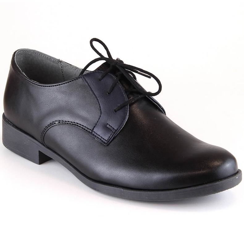 Sapatos juvenis de comunhão formal pretos Kornecki 6120