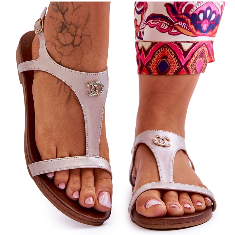 Sandália rasa com decoração S.Barski KV-5541-45 bege