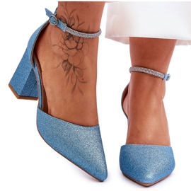 Bombas mágicas azuis brilhantes elegantes com strass azul