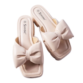 Slim bege solado trator Bossé