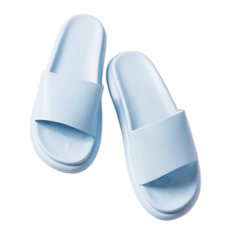 BM Chinelos Paquette azul na plataforma