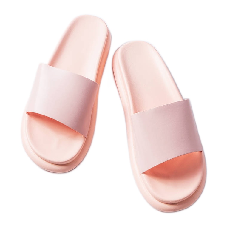 Chinelos rosa na plataforma Paquette