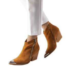 Botas de caubói marrons com bico de metal Vergne marrom