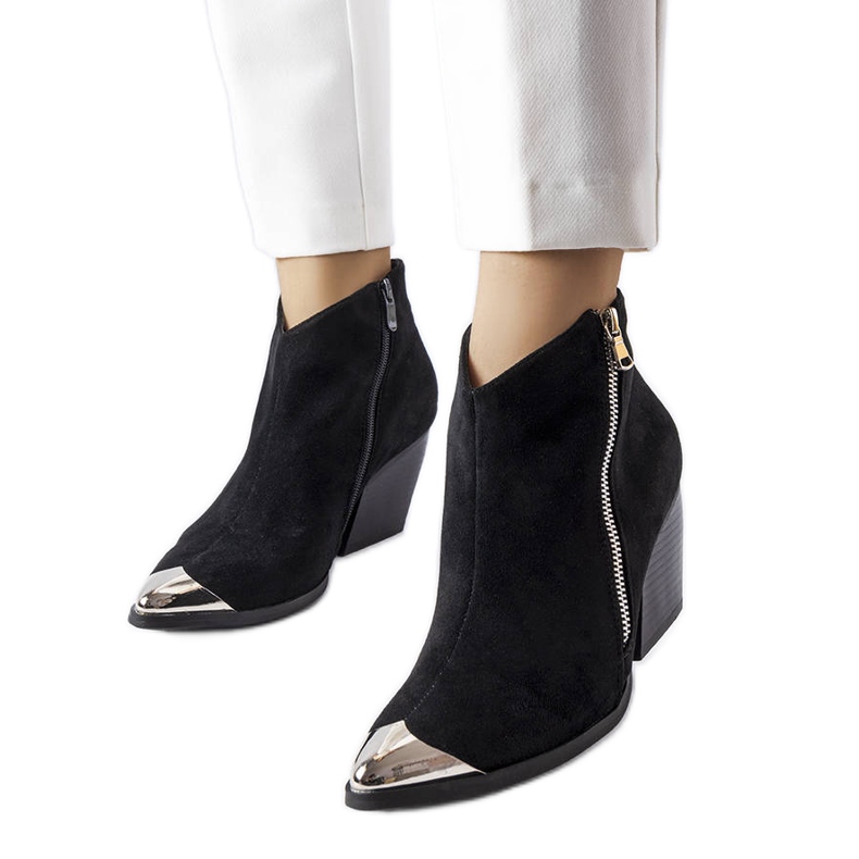 Bota cowboy preta com bico de metal, Vergne. preto