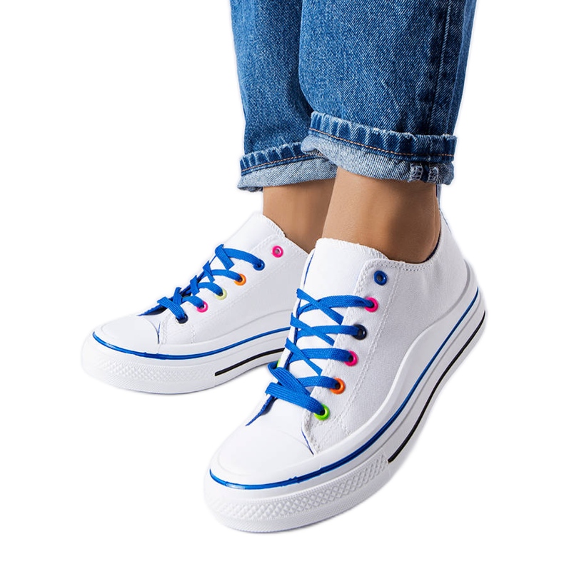 Tênis plataforma branco e azul Bois.