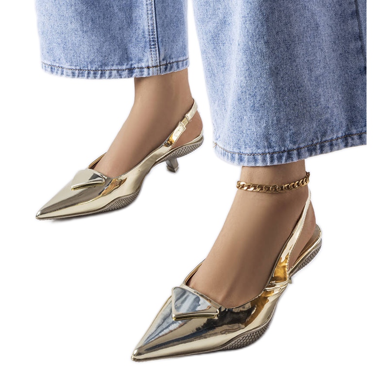 Sandália salto baixo dourada, Gougeon dourado