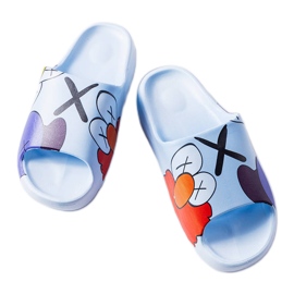 BM Chinelos azuis com estampas azul