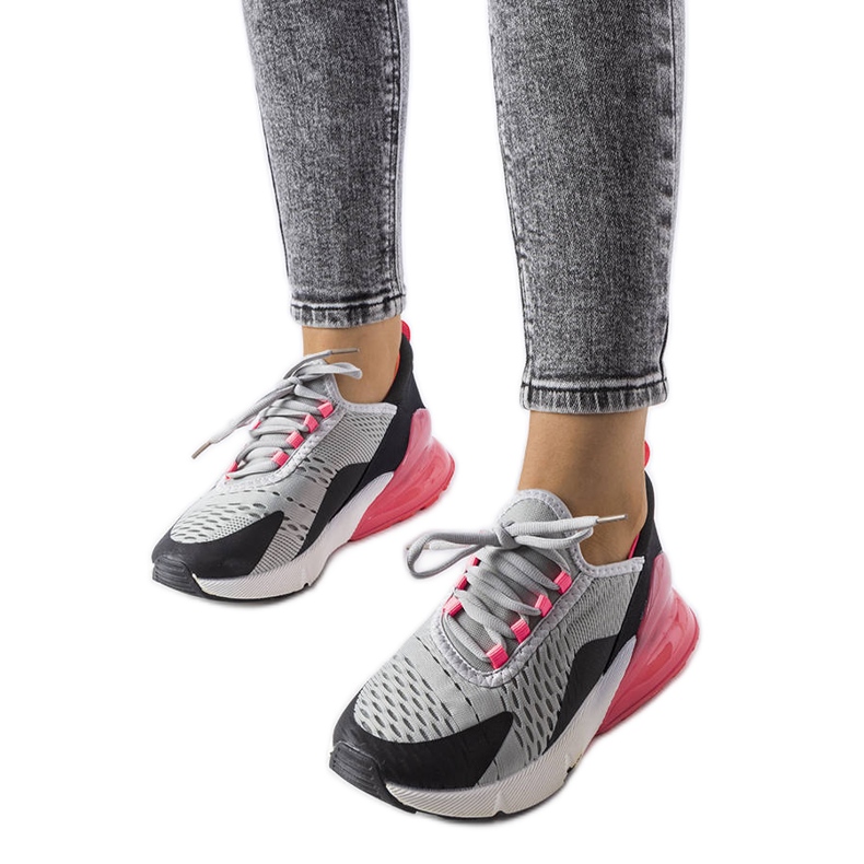 Tênis esportivo cinza Court