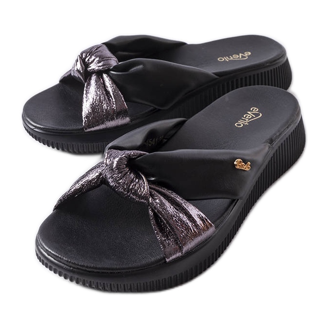 Sandália plataforma preta Luce. preto