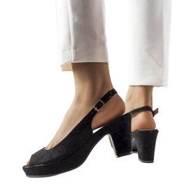 Sandália black block, Dionne. preto