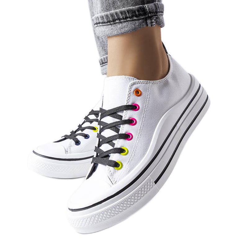 Tênis plataforma branco Bois.