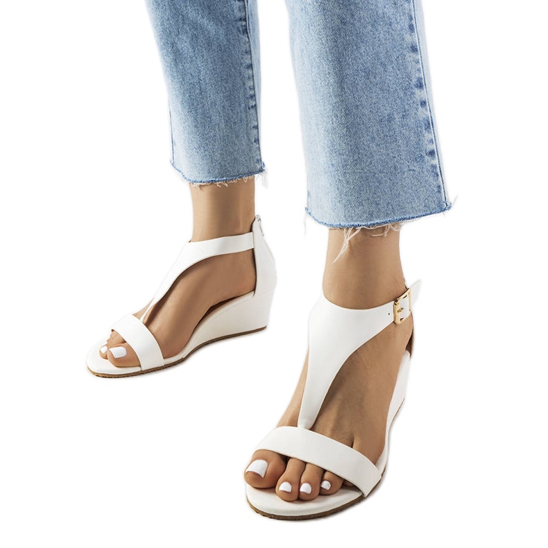 Sandálias brancas de cunha, Durepos branco