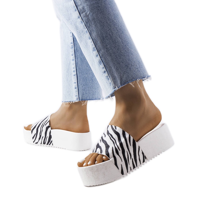 Escorregas de zebra AE35 branco