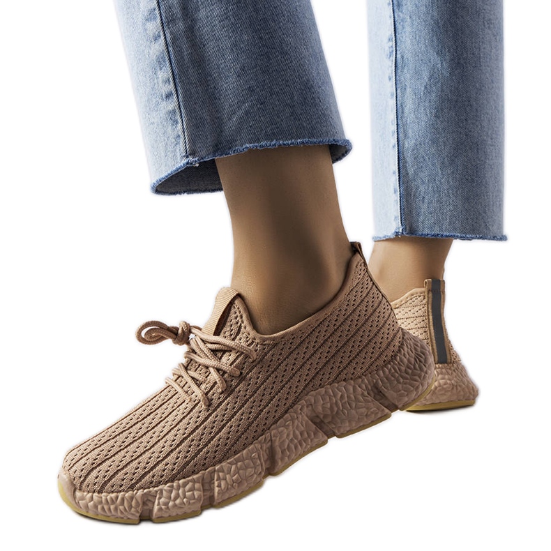 Inna Tênis esportivo bege Élodie