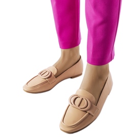 Mocassim bege escuro com fivela, Poissonnier