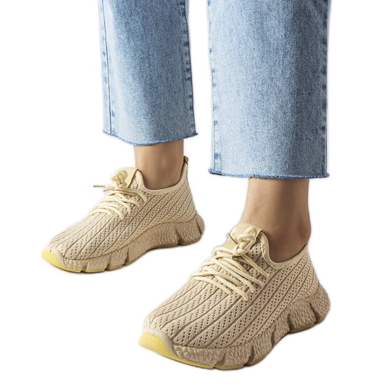 Tênis esportivo bege claro Élodie