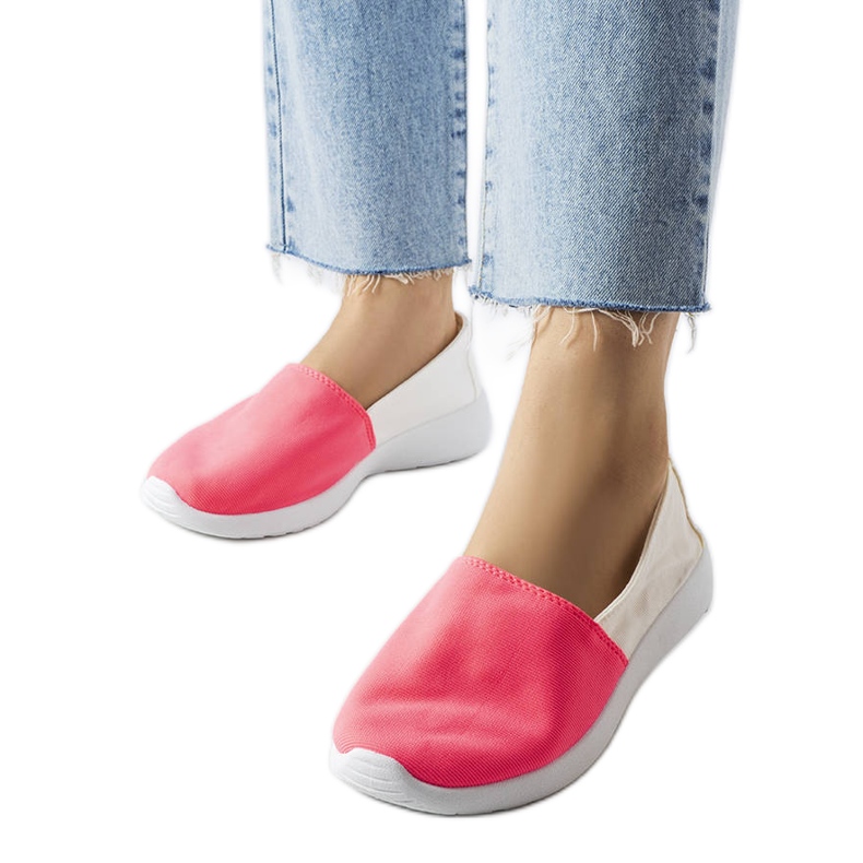Inna Tênis slip-on branco e rosa Winding