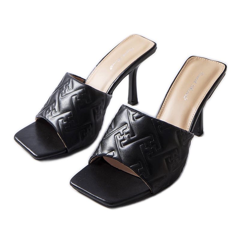 Sandália preta elegante de salto alto, Cambrina. preto