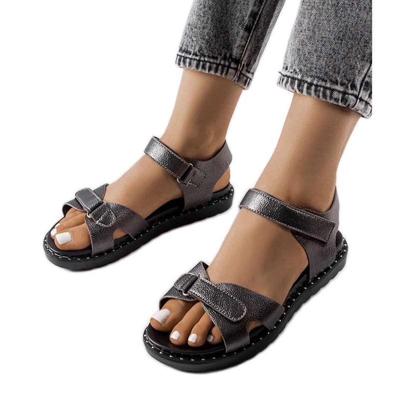 Sandália cinza com glitter, Bellefeuille