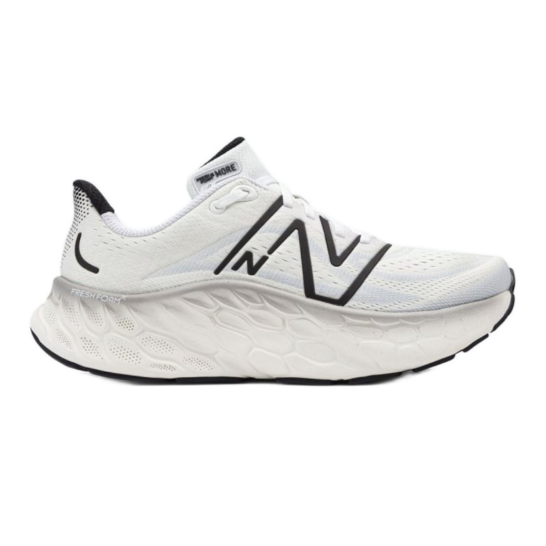 Tênis de corrida New Balance Fresh Foam More v4 M NBMMORCW4 branco