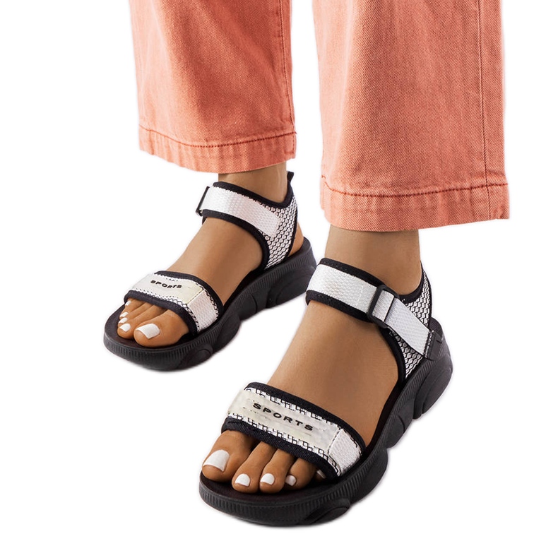 Sandália esportiva preta e branca Faribault branco