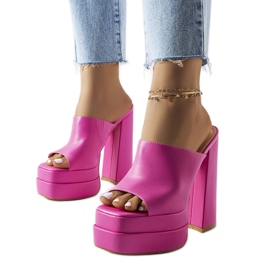 Sandálias de salto alto rosa Mertzon