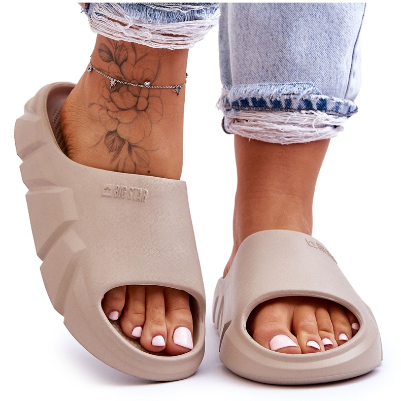 Chinelos femininos leves de espuma Big Star LL274593 bege