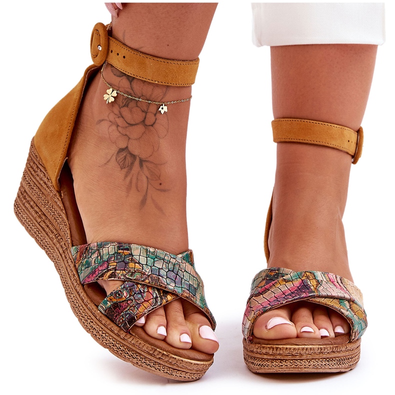 Sandália de camurça Maciejka 04565-43 laranja