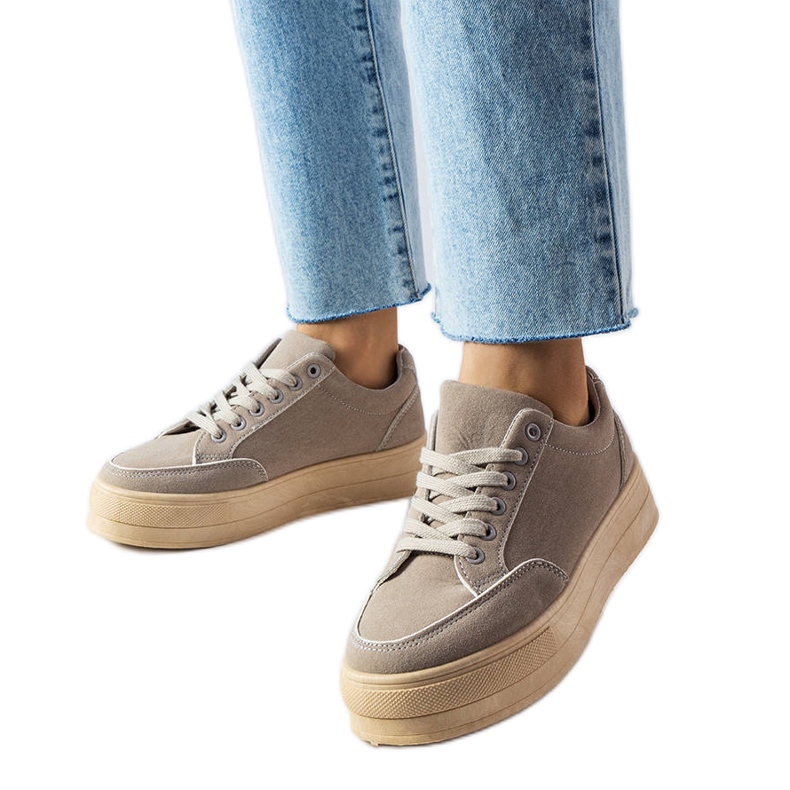 Tênis plataforma cinza Amathymes.