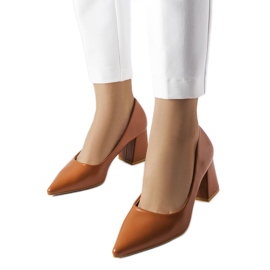 Sapatilha de salto alto marrom Fanchon