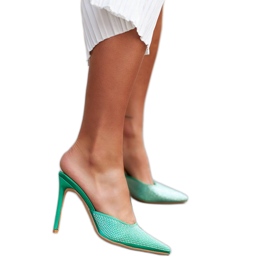 Sandália verde em alfinete com zircônias Ortensio