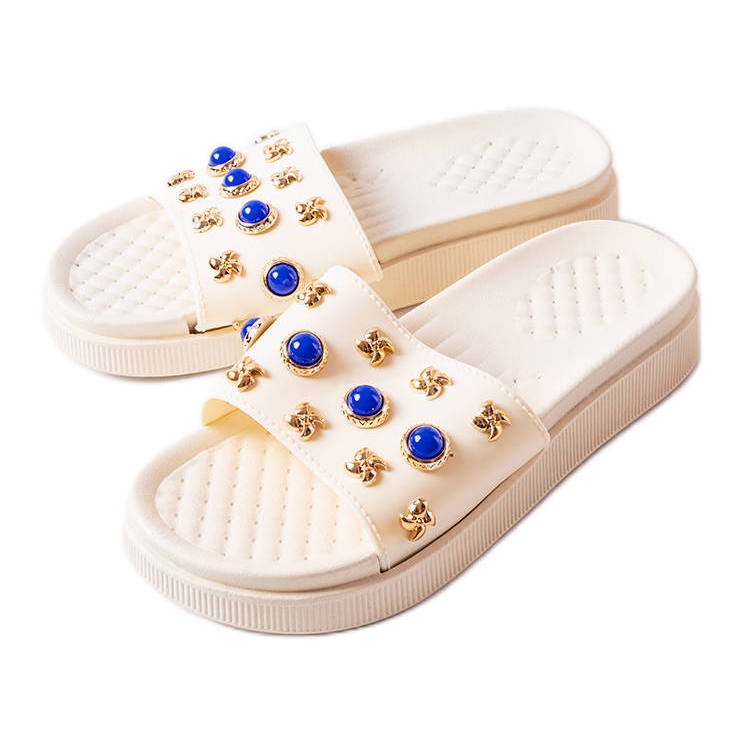 Slides decorados bege da Montesarchio