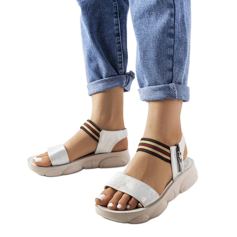 Sandália esportiva prata metalizada, Parsip