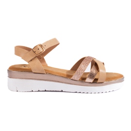 Sandália de cunha bege Shelovet castanho