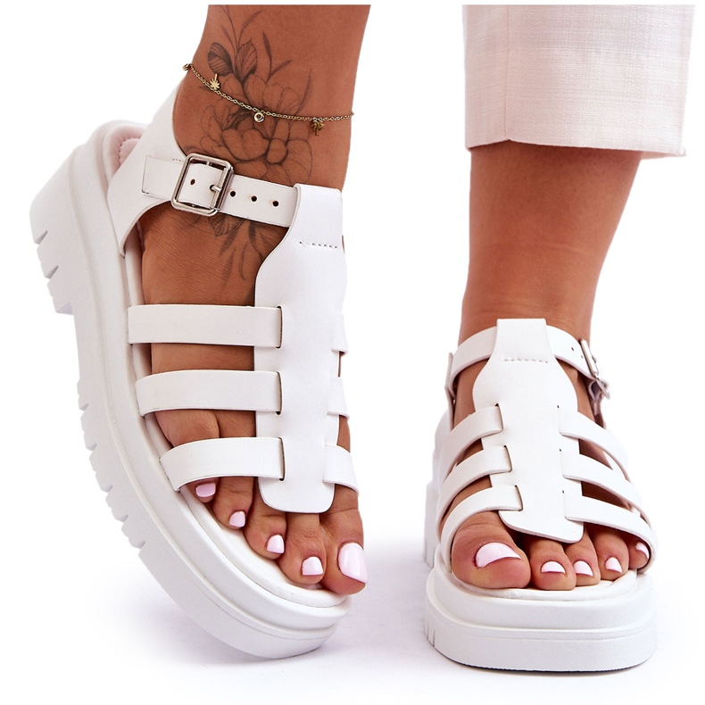 Sandália rasa de couro com listras diosa brancas branco Sandália rasa de couro com listras diosa brancas branco