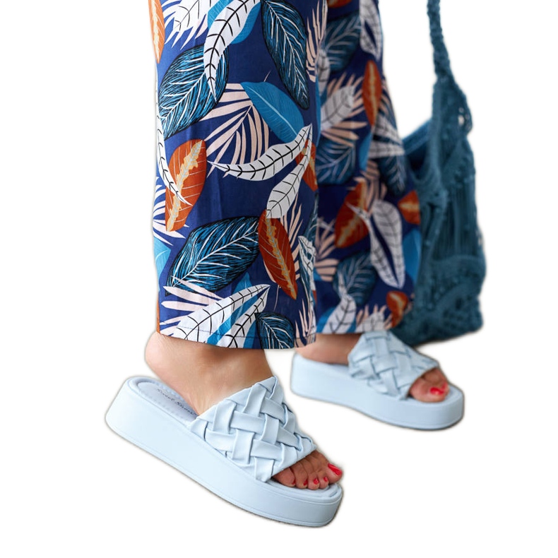 Sandália plataforma azul Esposito.