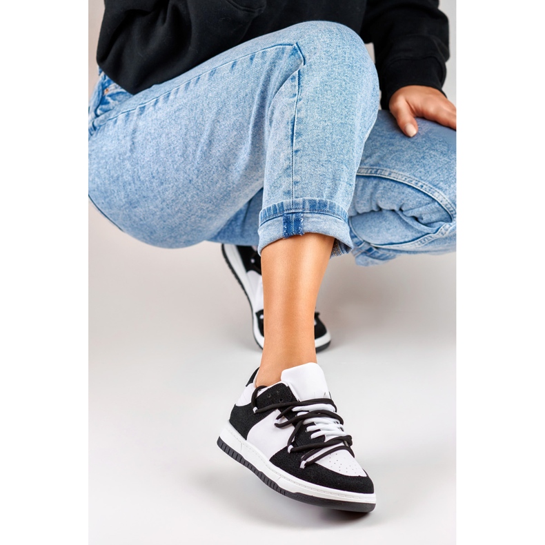 Sapatos esportivos femininos preto e branco multicolorido