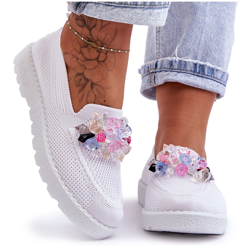 PM1 Tênis feminino sem cadarço com enfeite branco Taylor